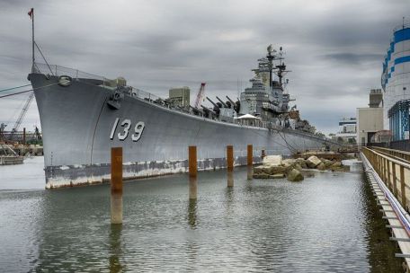 USS Salem (CA-139) (COLD WAR) USS Salem (CA-139)