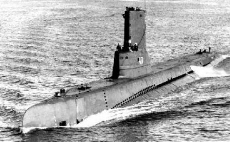 USS Tench (SS-417) (COLD WAR, WORLD WAR 2) USS Tench (SS-417)
