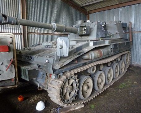 Vickers Abbot (FV433) (COLD WAR, SELF-PROPELLED ARTILLERY) Vickers Abbot (FV433)