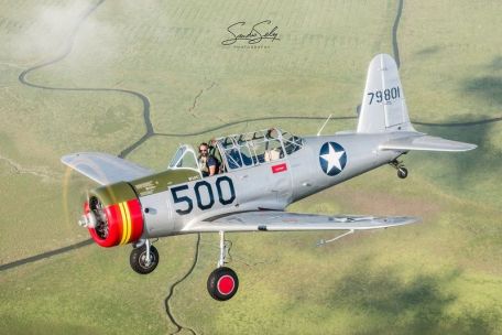 Vultee BT-13 Valiant (WORLD WAR 2) Vultee BT-13 Valiant