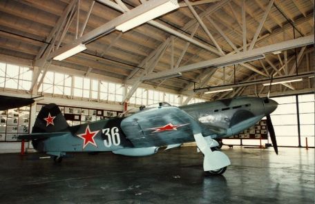 Yakovlev Yak-9 (Frank)